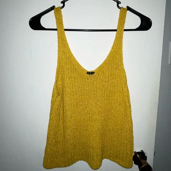 Tank Top - Picture 1 of 1
